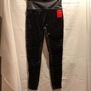 SPANX New Faux leather & sequin leggings size M